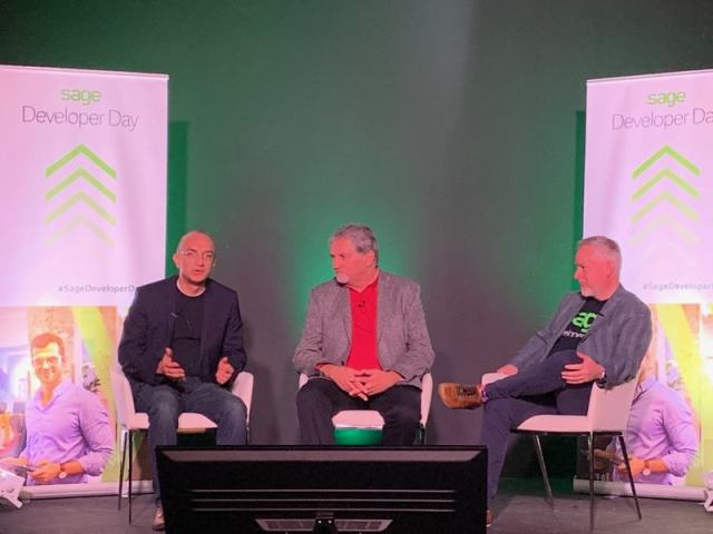 SageDan1's tweet photo. Sage CTO @aaron_r_harris talking with Sage Marketplace partners @VikramTakru from @kloudgin and @RussGraf from @NetstockInv about their experiences working with Sage. #SageDeveloperDay @SagePartners https://t.co/sWHXu2h0un