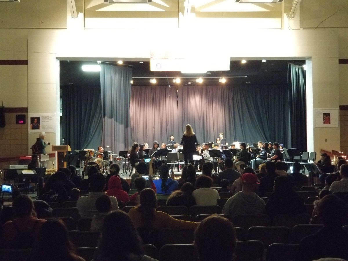 DeJean Middle School tweet media