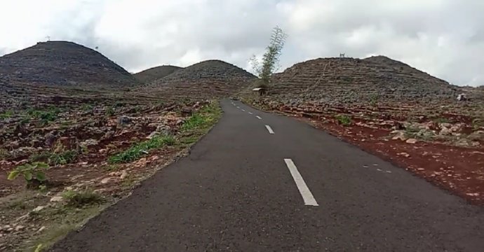gunungkidulpost's tweet photo. Anggaran Rp 35 Miliar Untuk Akses Jalan Saptosari https://t.co/rLtphNDSMV https://t.co/KumqMuPX5R