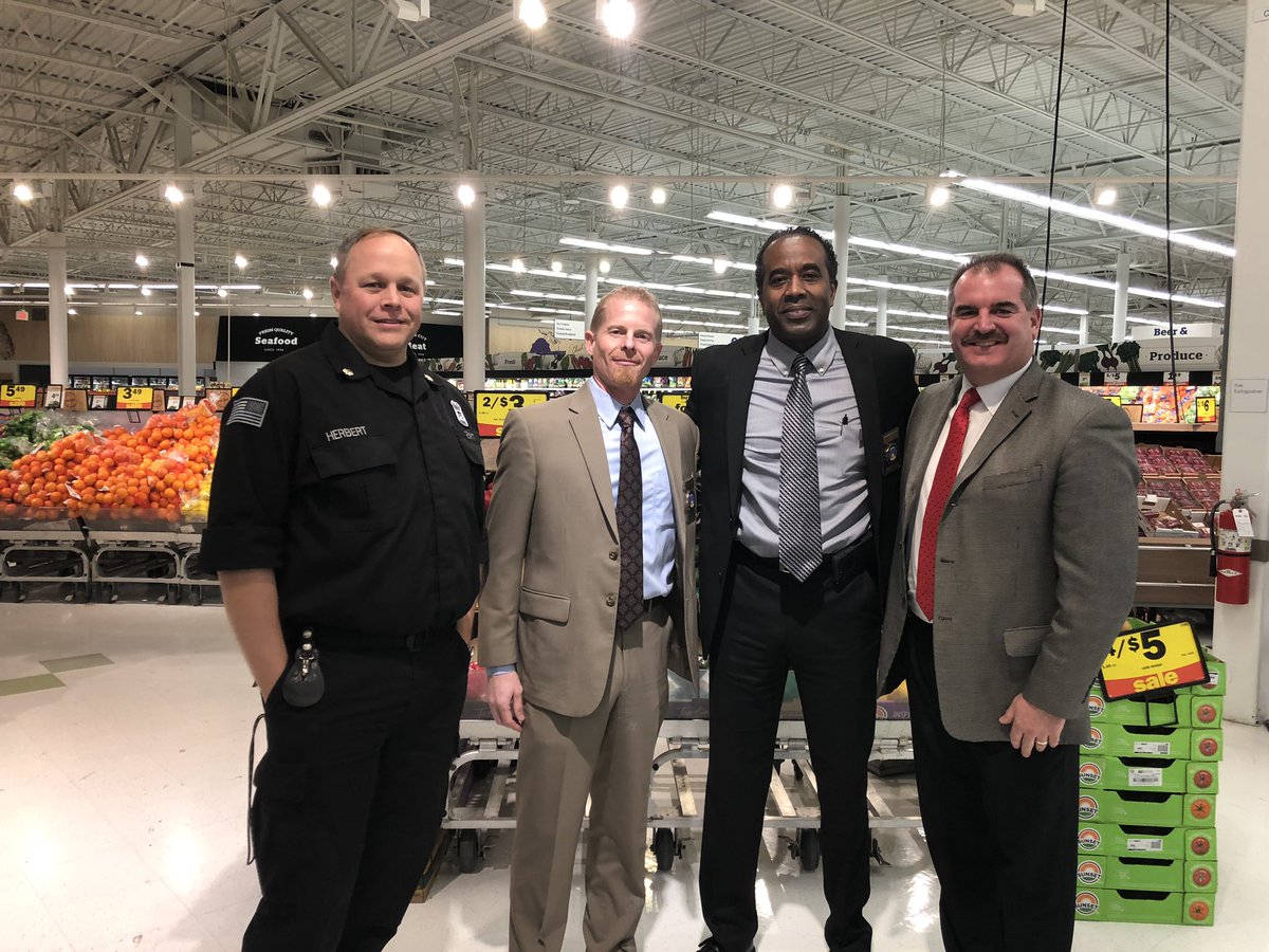 Stephenson_G4's tweet photo. Macomb Correctional Facility staff participated in Annual Shop with a Hero event sponsored by Lenox Twsp Fire Department. MRF raised $2600 to help sponsor the 76 children that participated. @MDOCCFA @RobertLeduc12 @SteeceKris @IamKLIMO @karensolgot1 https://t.co/CzuwgjoBQB