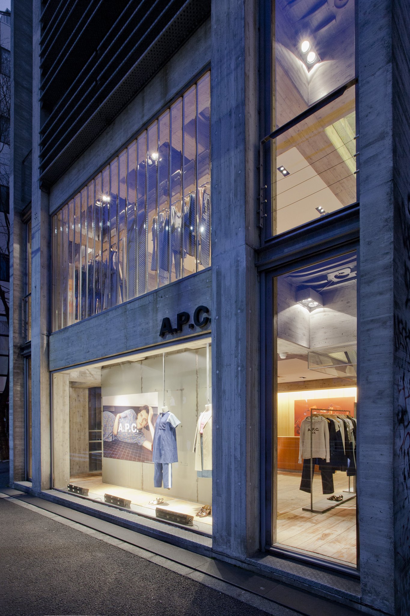 A P C Japan News Apc 代官山femme Hommeでは12 13 金 14 土 15 日 の3日間 レザーグッズをご購入頂いたお客様にイニシャル刻印のサービスを行います 皆様のご来店を心よりお待ちしております 営業時間 11 00 00 T Co 4qlehwf9da A P C Japan News Apc 代官山femme Hommeでは12 13 金 14 土 15 日 の3日間 レザーグッズをご購入頂いたお客様にイニシャル刻印のサービスを行います 皆様のご来店を心よりお待ちしております 営業時間 11 00 00 T Co 4qlehwf9da
