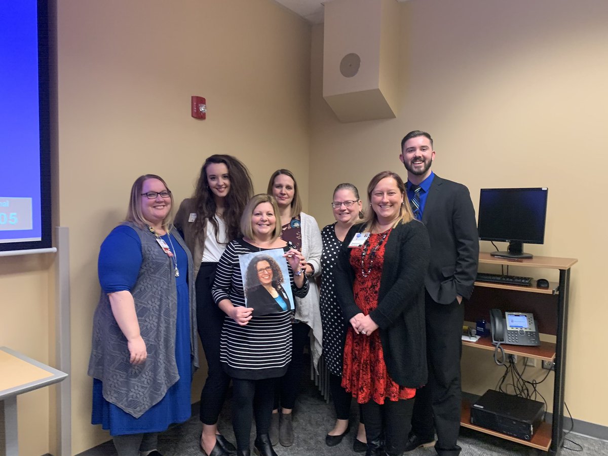Ccox8Cox's tweet photo. So proud of our newest emerging leaders @IUHealthECR! Loved hearing their stories and how much they have grown professionally! #wedeliverwenesday https://t.co/5vj7ECvz2k