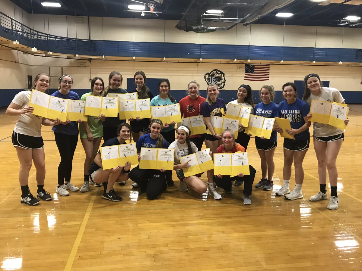 Lake Zurich Softball tweet media