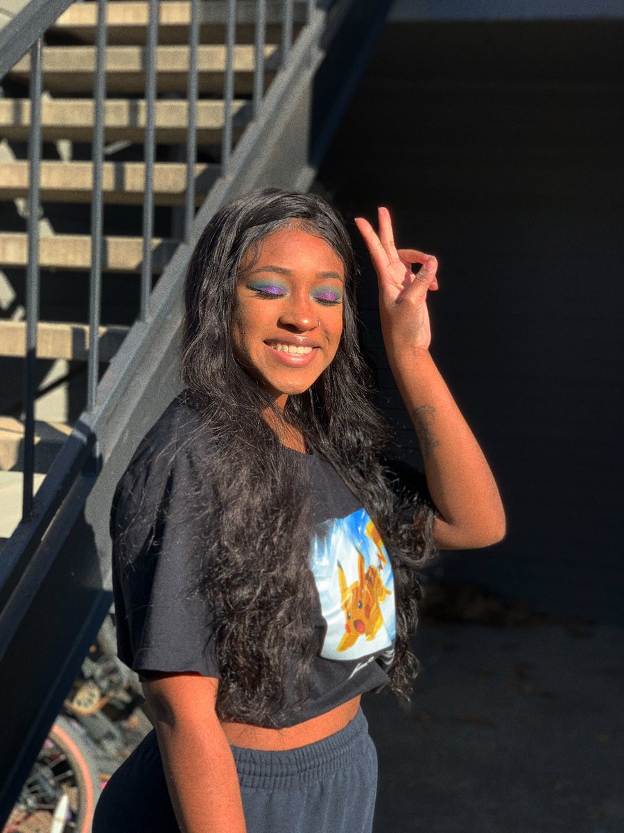 pixierunaway's tweet image. twitter deserves to see these 🥺 #hitherupshessingle #shedoesntlikeboys #beautifulhuman @torimtx HEHE