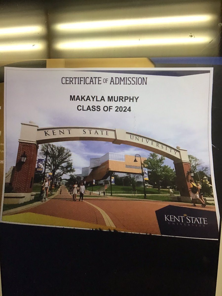 MakkyMph's tweet photo. Finally got my acceptance letter from Kent state!  I do believe this is worthy for my first #CapSnap #capsnap post!!! https://t.co/suH5CQEr3b