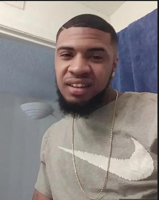 ILoveMyWife0007's tweet photo. This is for #GeraldineTownsend who was a murdered in her home when SWAT in Oklahoma shot her while looking 4 her son.
This is for #AlizeSmith & #JarronMoreland who were murdered & dismembered. They were left in a pond to rot. We need to protect our people. https://t.co/qi4lfHmBEr