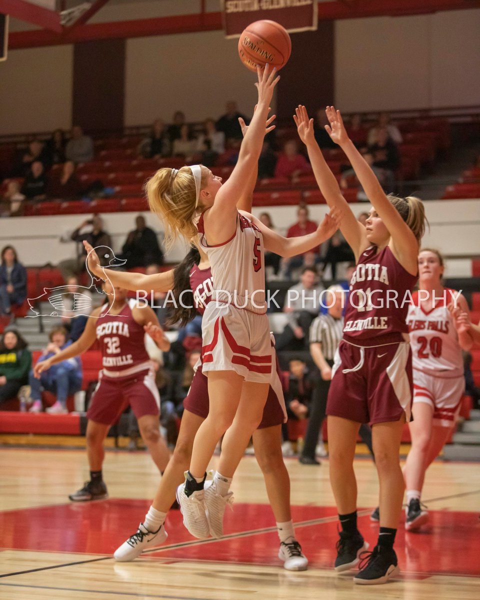 PhotosBlackDuck's tweet photo. What a game winning shot looks like! Great win tonight for @GlensFallsCSD @GFSDathletics https://t.co/GUWk9JAYOX