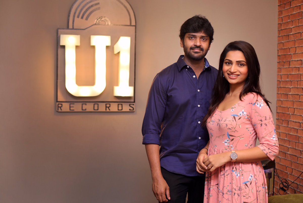 U1Records's tweet photo. ErosNow - https://t.co/0FFoC3vXKw
Hungama - https://t.co/4ctyANoOyd
Raaga - https://t.co/RVtLtDsSsF
Google Play - https://t.co/hSQSpDSId6 https://t.co/5J7ORP7ntK