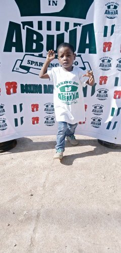 BoxingFct's tweet photo. My son is ready to enter the ring #Fct boxing day 2019 https://t.co/ud7iFQiHV3