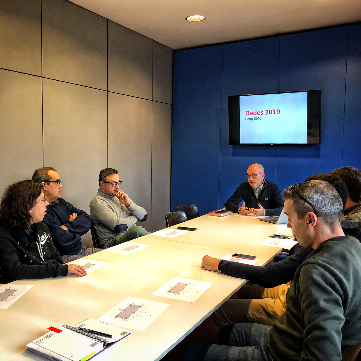 Diacvic's tweet image. Reunió anual de l’equip Diac Vic per fer balanç de l’any 2019 i explicar les novetats del 2020