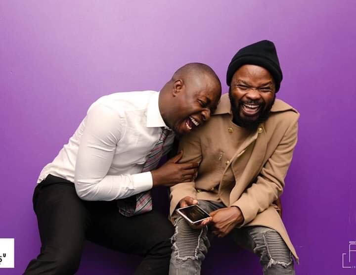 Thinny_Oris's tweet photo. Someone said it’s Only In Unilorin You Will See A Babe that Will Pack Her Note With Shoprite Nylon To School 😂😂
 #KwasuVsUnilorin https://t.co/FrTUI8UnY0