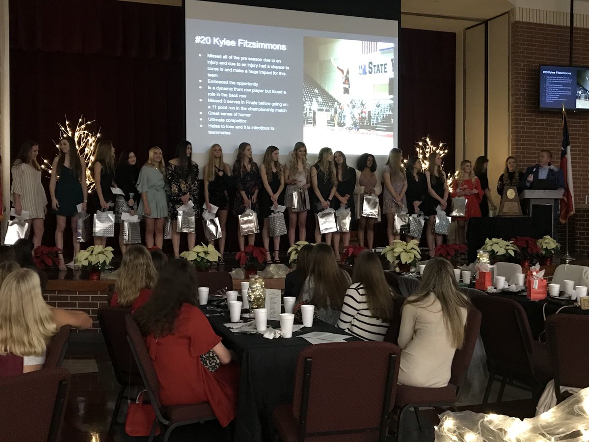 coachpuckett85's tweet photo. Fantastic night celebrating the 2019 LOJO Volleyball Program. All teams won the 10-5A District Championships and Varsity that special State Championship. So very proud of the coaches, players, support staff and parents for a great year. #ProudAthleticDirector https://t.co/o1aa1gG5j4