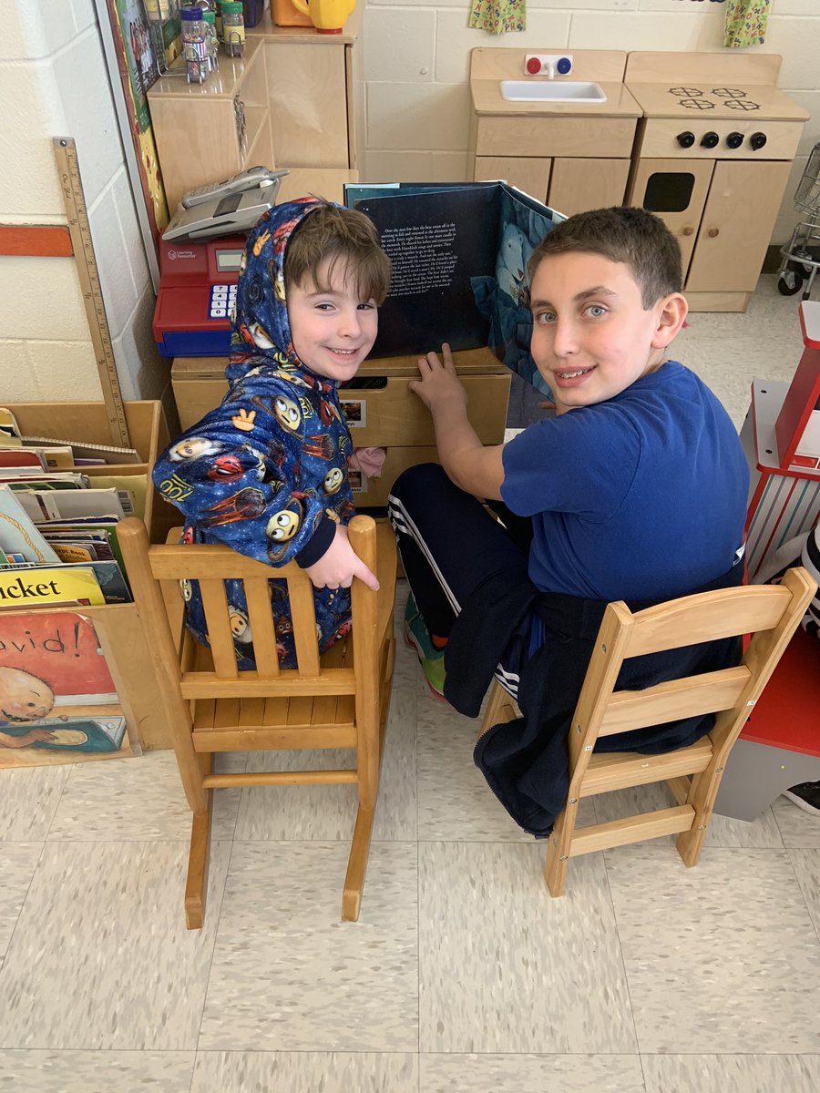 CourtFerraro19's tweet photo. Donating pj’s and a buddy play date makes for one awesome day!! #itsgottabeBHE https://t.co/6RV2zOmzmw