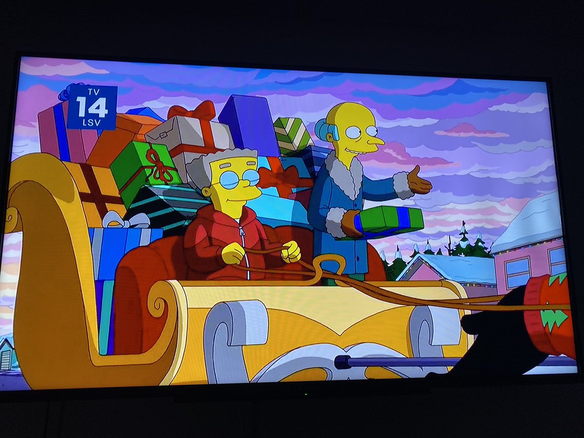 FitnessDoug's tweet photo. #FOXSUNDAY #THESIMPSONS  #Animation #Domination #NEWSIMPSONSONS https://t.co/0hQ6jXzxaw