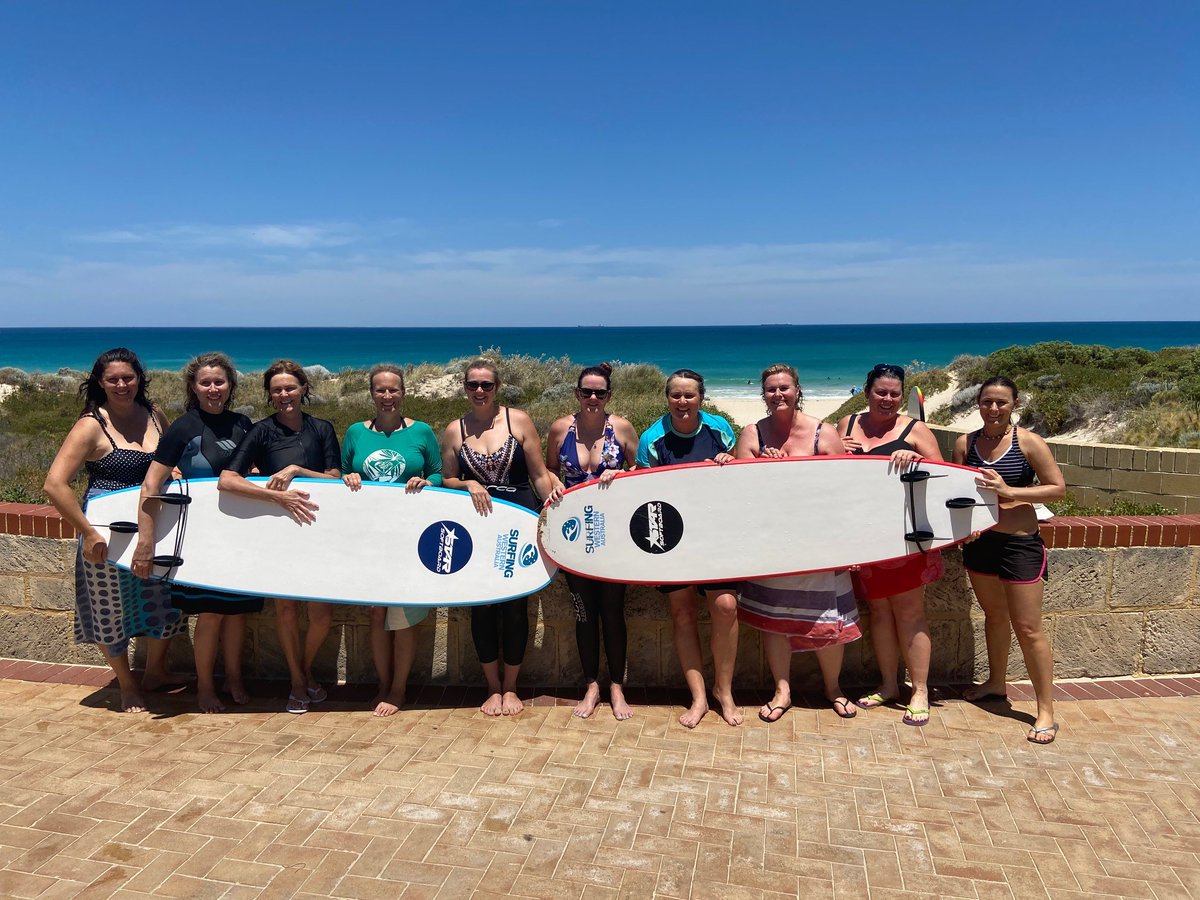 TrueSportWA's tweet image. #IncludeAll
@surfing_wa hosted a Ladies Only surfing lesson this week!

It was fun to learn about the ocean, how to choose a wave and when to 'pop up' in a fun, friendly &amp;amp; encouraging environment.

What innovative programs does your club run to encourage everyone to have a go?