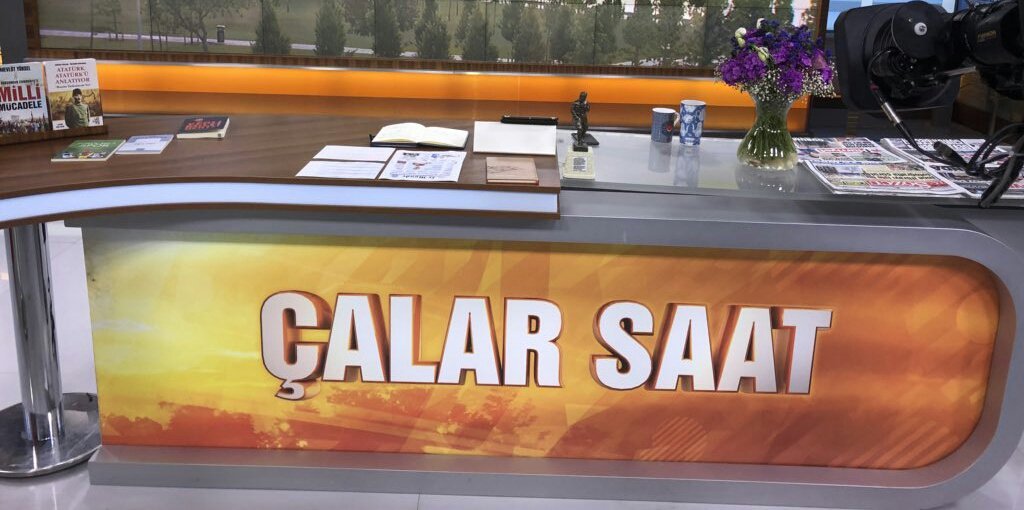 GÜNAYDIN TÜRKİYEM! 
Hayırlı cumalar diliyorum.
Güne pozitif başlayın. Hastalıklar iyileşir,derler geçer.. Moral,sağlık için çok önemli,moralinizi iyi tutun
 Bilgi paylaştıkça,dertler konuştukça azalır.

 #HerkesKendiİşiniYapsın