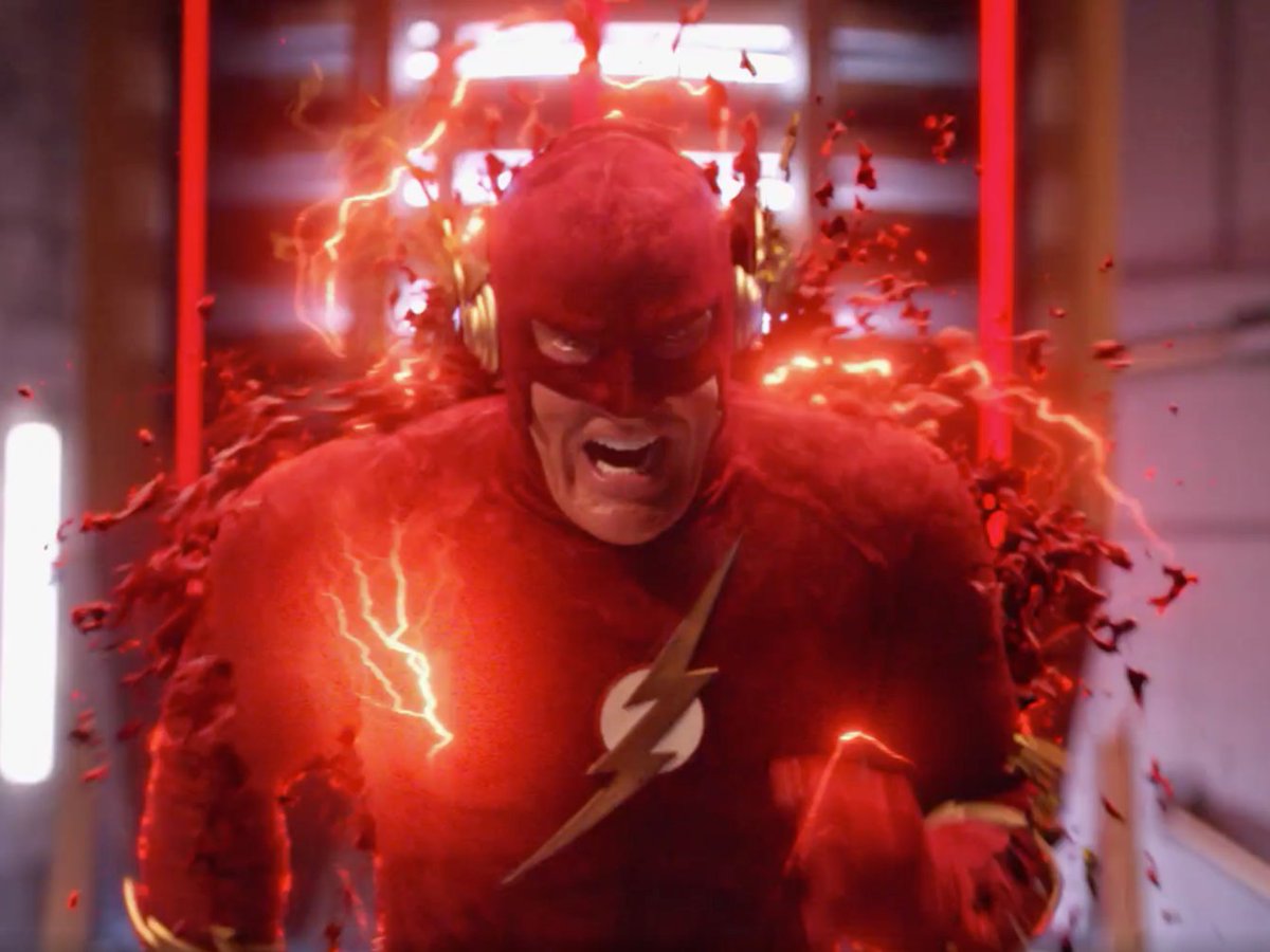 NearMintFanboys's tweet image. "Keep riding the lightning, son".

#FlashFact: The team at @CW_TheFlash know how to deliver the emotion! 

Special shout out to our hero @JohnWesleyShipp for an awesome performance as the Scarlet Speedster for one last run!

#Earth90
#TheFlash
#DCComics 
#CrisisOnInfiniteEarths