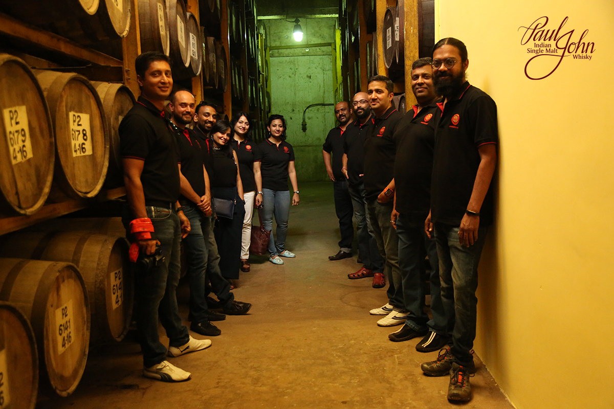 PaulJohnWhisky's tweet photo. @SMAC_whiskyclub is the first Whisky Club in India to visit @PaulJohnVC  way back at the start of 2019. While the members interacted with our #MasterDistiller &amp; sampled the wide range of drams that we had to offer, a special Cask #6028 impressed them quite a bit. https://t.co/7xyAOVmZVz