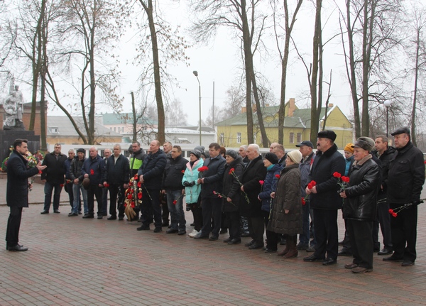 Сегодня главное в рославле. Ветераны боевых действий Рославля. Участники боевых действий Рославля. Ветераны которые погибли в Смоленске. Мобилизация в Рославле Смоленской.