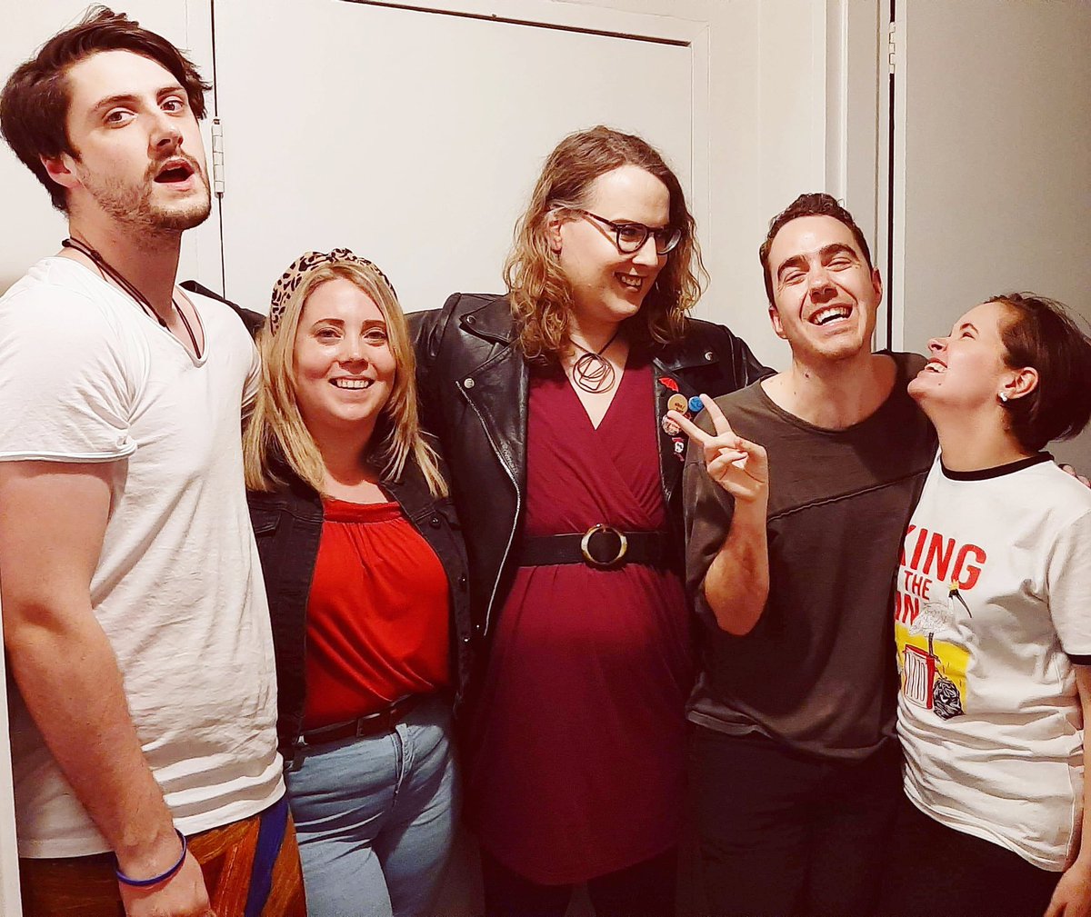 Who took home the crown this week? Listen to episode 1 to find out! 👑

Such a pleasure to have the incredible <a href="/kathrillhouse/">Kathrillhouse 🇵🇸</a>
and <a href="/BaldwinAlistair/">Alistair Baldwin</a> on the pod this week. They will go down in history as the innagural dump him queens 💦

Show link in our bio #dumphim