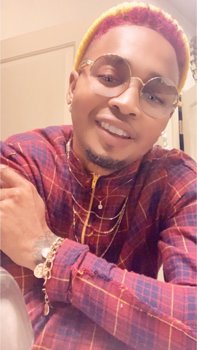 A_doubleC_D's tweet photo. They tried to tell me what I couldn’t have 🙄 so I SHOWED them what I DESERVE! Shirt made by me🙌🏽 #staytuned https://t.co/BzxXnLN6Tm