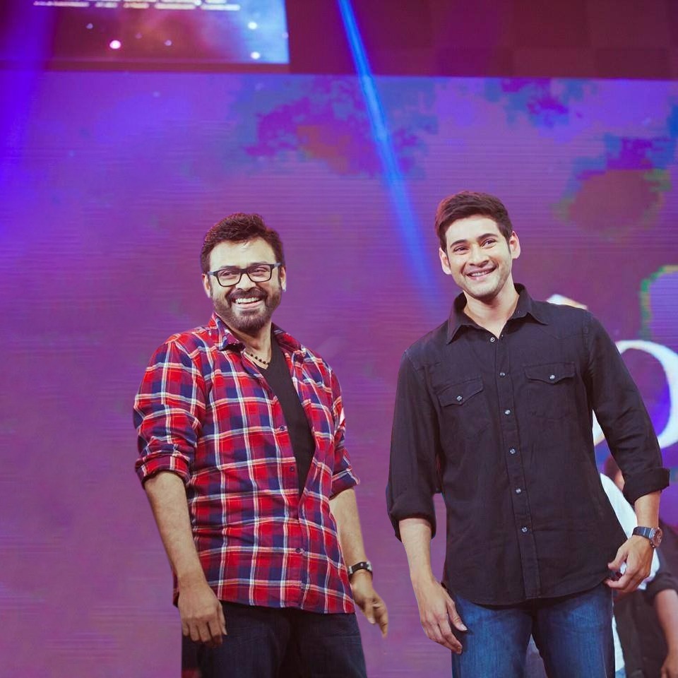 SunnyPokiri's tweet photo. #HappyBirthdayVictoryVenkatesh sir.❤️
#venkymama♥️
#AVPLTeaserFakeViews #SarileruNeekevvaru #SarileruNeekevvaruTeaser https://t.co/lnJFAED2wm