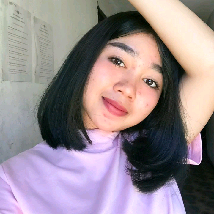 AinalAditian's tweet photo. Ya ampun, studio siaran ini sangat manarik! https://t.co/GsHSdWFT0s #YomeLive https://t.co/rFRFRPzUmG