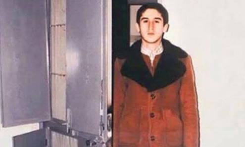 Ankara,Adı,kara.17 yaşında,Kıyılır mi Erdal'a.#ErdalEren17yasında