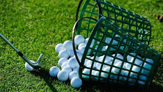 SanlamGolf's tweet photo. Golf TIP - How can I get better results from my practice?

The old saying "practice smarter, not harder," is the key to seeing improvement from your practice time.

Quality practice means having a specific purpose to your practice. https://t.co/H28lw7lMn0