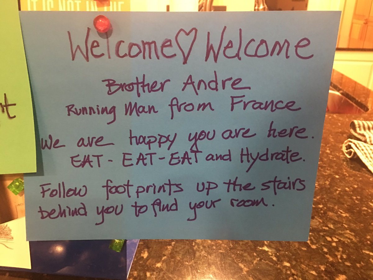 andrerunusa's tweet photo. Hello everyone,
#Stage33 of #AndreRunUSA, Here we go! I just made it in Saint Louis, MO!
🗓️ Stage 33 ✅
📍 St Jacob, IL
🏁 St Louis, MO
🚩 30 miles - 48 km
#AndreRunUSA #USAforUNHCR #RunAndreRun #NYCToLA #ExtremeRunner #Marathon #Running #runforacause #Missouri #SaintLouis https://t.co/LrbAkkYlDW