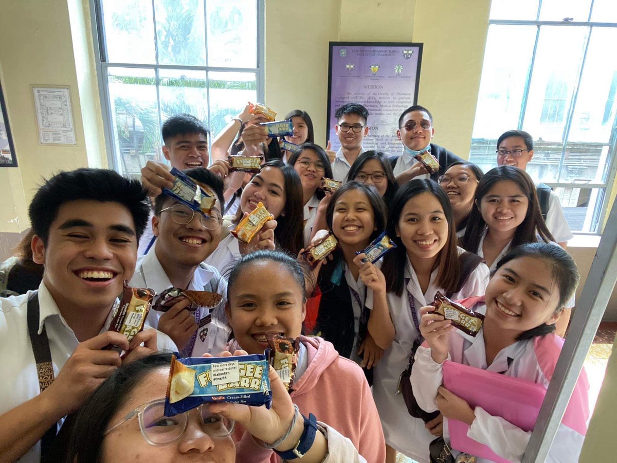 USTJPPhA's tweet photo. JPA wishes everyone a successful third shifting examinations! We hope you enjoyed our early Christmas gift and Good Luck treat for everyone. Again, Good Luck and Let us finish this semester strong and with a smile on our faces!
#LabanRPh
#OneJPA https://t.co/QJY5MMvy8q
