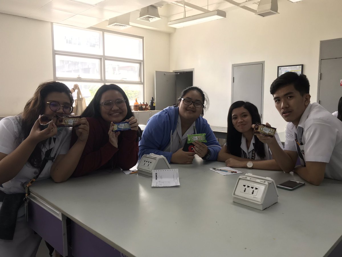 USTJPPhA's tweet photo. JPA wishes everyone a successful third shifting examinations! We hope you enjoyed our early Christmas gift and Good Luck treat for everyone. Again, Good Luck and Let us finish this semester strong and with a smile on our faces!
#LabanRPh
#OneJPA https://t.co/QJY5MMvy8q