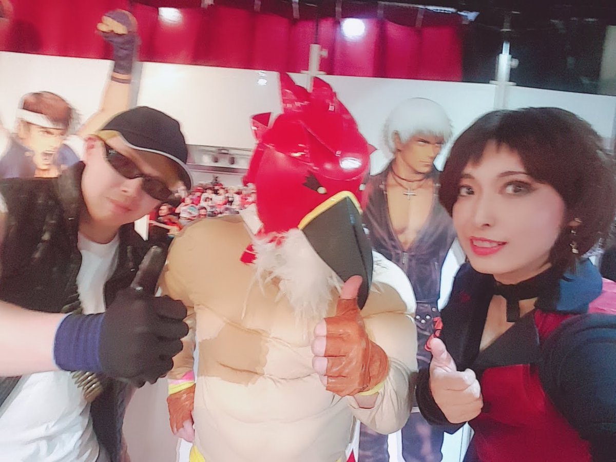 Ts1118Misugo's tweet photo. #KOFes
#KOFes2019
12/8、夢のチーム結成‼️グリフォンマスク~自分、バイス~あんさん(@ankos117tw3)、クラーク~Gun-KYOさん、プロレス技、フランケンシュタイナー系、力技を使用するキャラ併せ😌イエーイ~ポーズもバッチリ👍撮影ありがとうございました🎵 https://t.co/J4JV7bFLyX