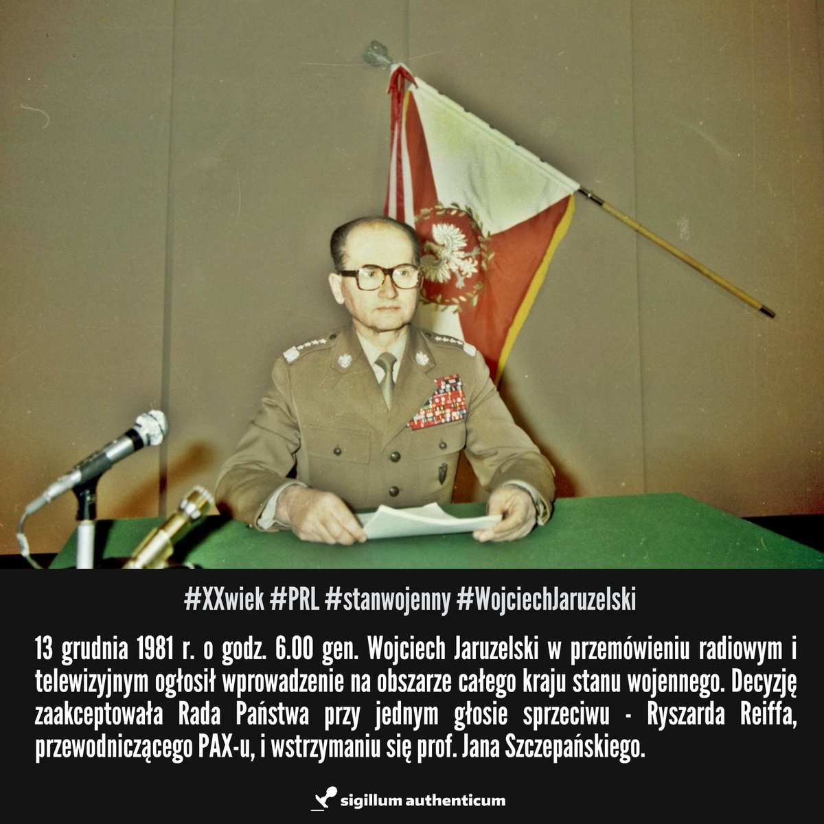 SAuthenticum's tweet photo. #SigillumPrzypomina 38 rocznica wprowadzenia stanu wojennego w Polsce. Jak co roku, media będą się zastanawiać, czy Jaruzelski musiał, czy nie musiał wprowadzać stan wojenny. A jakie jest wasze zdanie na ten temat? #SigillumPyta
#XXwiek #PRL #WojciechJaruzelski #stanwojenny https://t.co/f1FP0Trr09