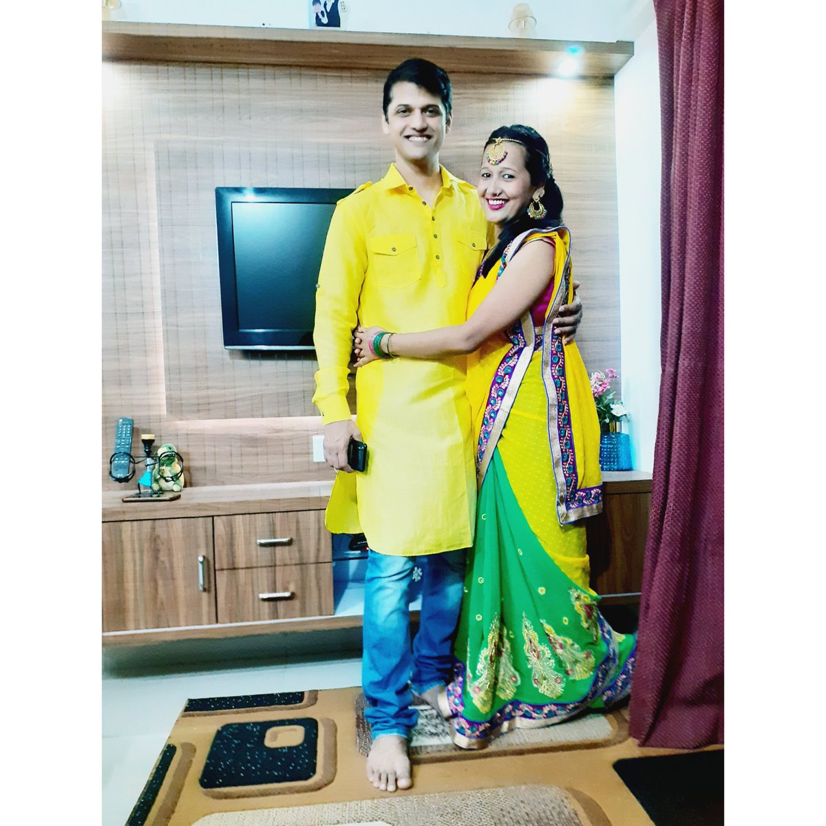 LuvyaJoshi's tweet photo. @NaarangiCrafts #MySareeMyStyle 

#sarees #Style #styleinspo #ContestAlert #ComingSoon
#StayTuned #drapingstyle #onlinefashion #unique #naarangicrafts 
HERE is my entry https://t.co/lrZwbvwAzv
