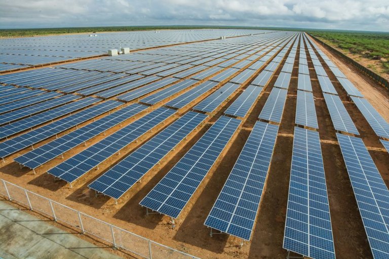 Garissa Solar Power Plant is the largest in East & Central Africa which consists of 206,232 solar photovoltaic panels.
#KenyaMbele #KenyaMbele #Big4Agenda
@PDUDelivery
 
@EnergyMinK @Garissacounty