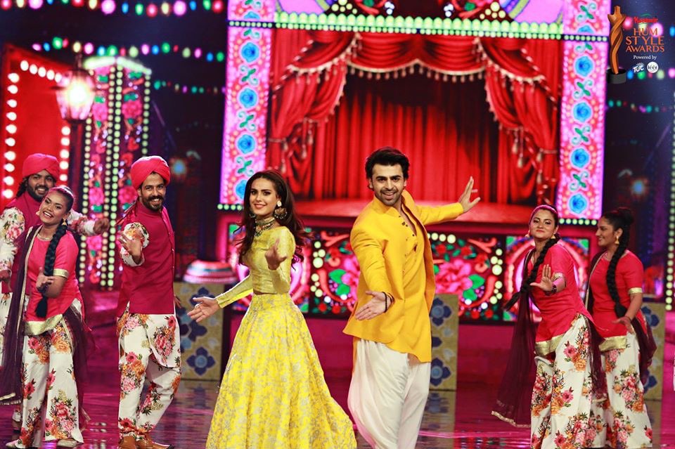 HUMStyleAwards's tweet photo. #FlashbackFriday | Farhan Saeed & Iqra Aziz's magical performance at Kashmir HUM Style Awards - 2018
#HSA18 #KashmirHumStyleAwards #Kashmircookingoil #HumStyleAwards #HSA #TakellPR #KARACHI #HUMNETWORK #HUMSPECIALPROJECTS #FASHION #FILM #SPORTS #TELEVISION #MUSIC #STYLE https://t.co/UHjZfFTsbE