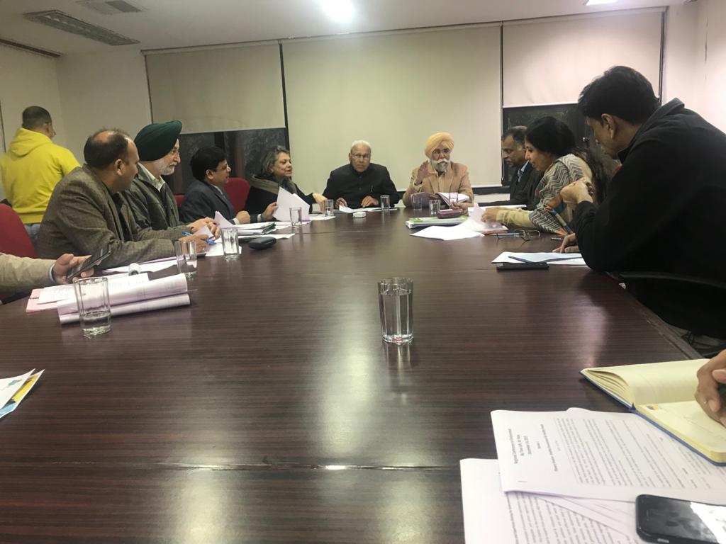 deccPunjab's tweet image. The Committee desired that all other states should also provide such common platforms to deliberate upon emerging environmental issues and strategies to address these together.

#NoTimeLeftActNow
#EnvironmentConference