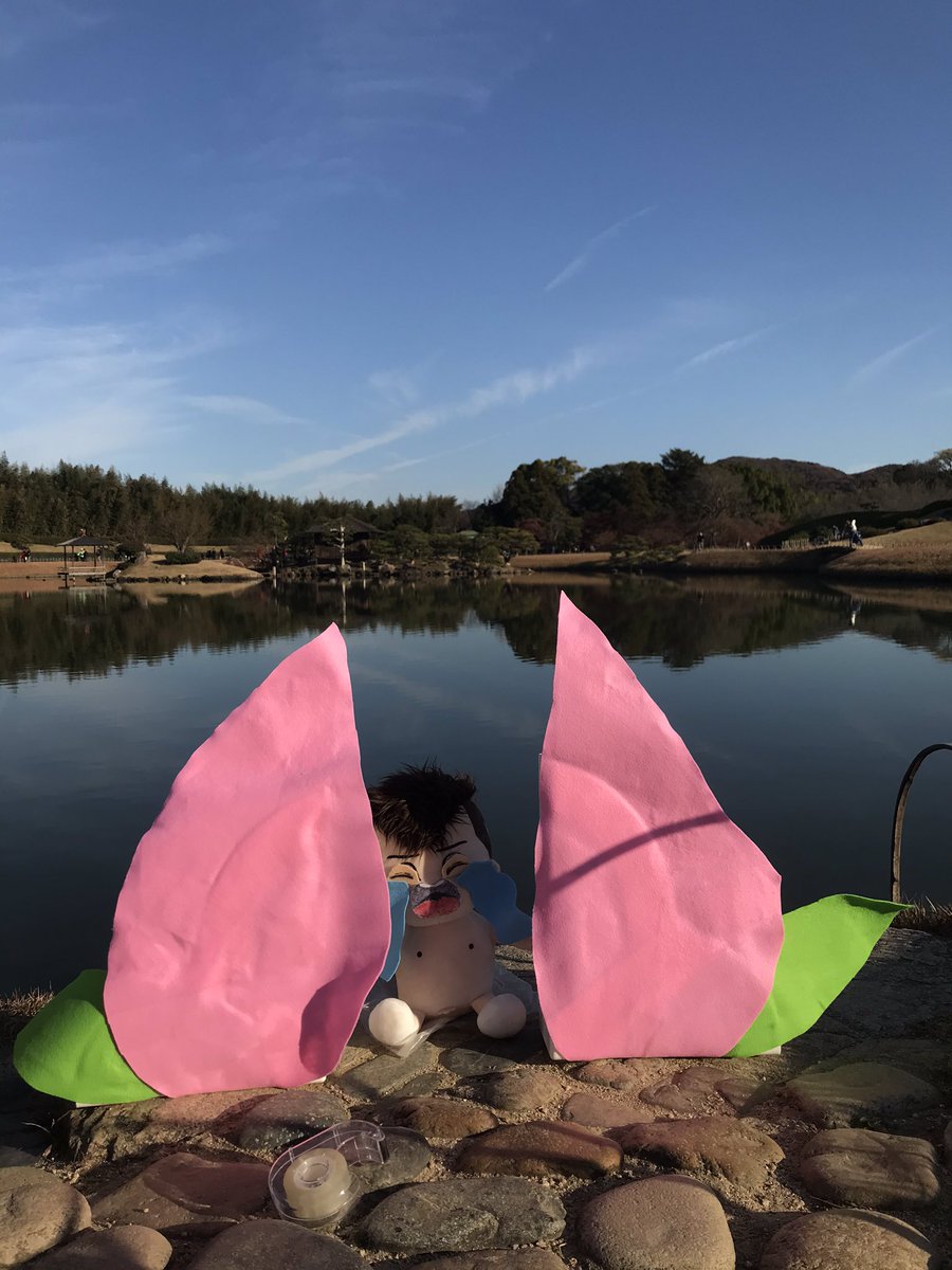 Yanma_mochi's tweet photo. 桃から生まれた安田くん

#47diary #岡山 https://t.co/cSov4qNa2C