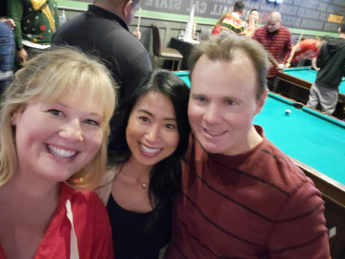 MhoangCVS's tweet photo. Amazing Day and Night celebrating the work of 2019 and planning for 2020! #R64D4 #D4&amp;D11Collaboration #❤MyTeam #ImTheLucky1 #Engaged #WorkHardAndHaveFUN https://t.co/JedlPRGLoC