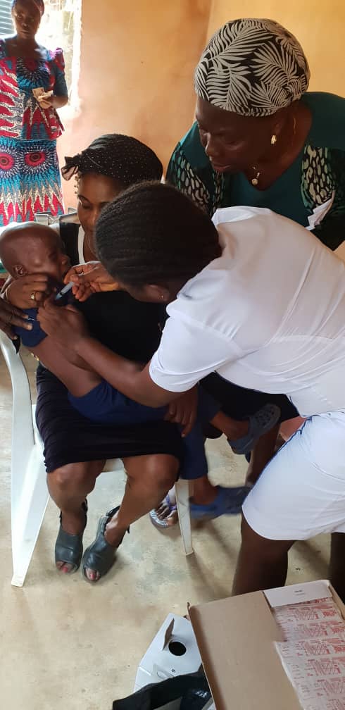 WHONigeria's tweet photo. In efforts to achieve herd immunity against #meningitis in the high risk states in the South, the govt of #Nigeria is implementing a  #MenA #vaccination campaign in Imo and Enugu states, targetting over 10M children aged 1 to 5 yrs.
Thanks to @NphcdaNG @WHO @Gavi &amp; other partners https://t.co/7Sn3McQXhA