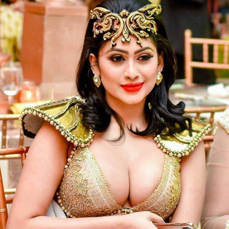 NaughtyBhabhi's tweet photo. Another one 😍😍😍 https://t.co/jZy9gPtfGc