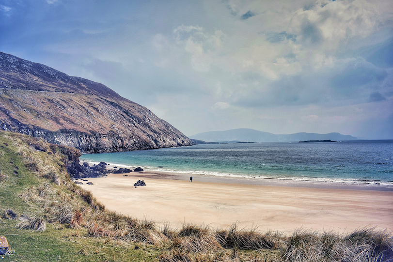 discoverirl's tweet photo. The amazing views you shared from all over Ireland really brightened up Black Friday this year! 😍 Congratulations to our winners and thanks to all who entered – keep enjoying #ViewsNotQueues this Christmas! 🏞 https://t.co/QV4dMkt3Ux