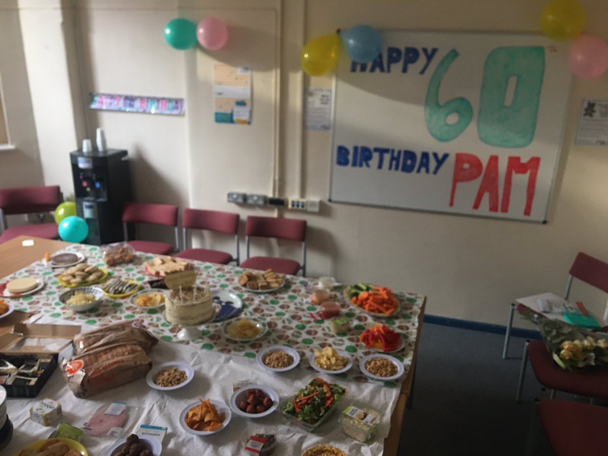 ISTnhselft1's tweet photo. Happy Birthday to our wonderful Pam!!!!! Nothing gets past us!!!! ❤️#wonderfulnurse ...#skinnylikeme xx https://t.co/vDOLIyIIXb