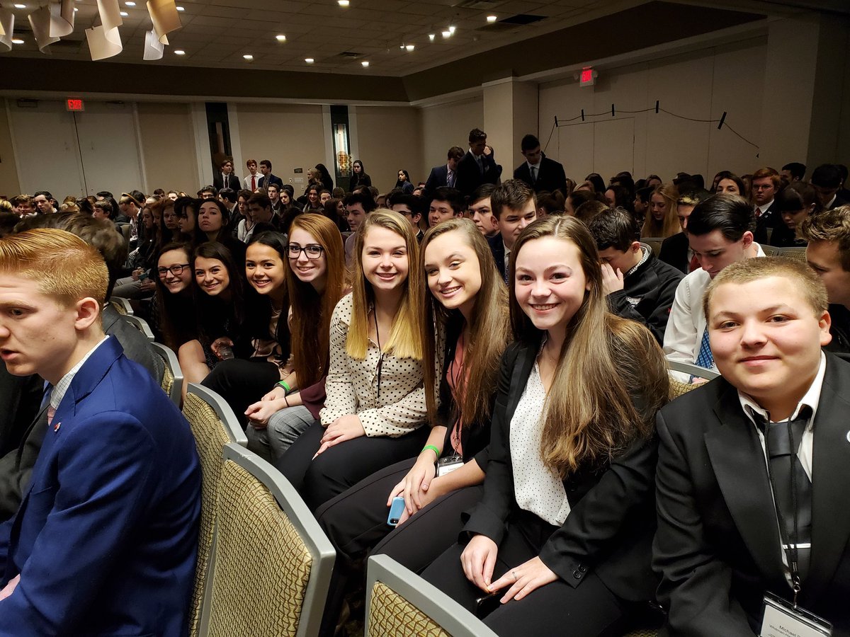 ninacdeca's tweet image. More DECA pics!
@DrCSJones @WH_Super @WHRHSGuidance @MrCasey_WH 
#whpantherpathways 
#whpantherpride
#massdeca
#wegotthis