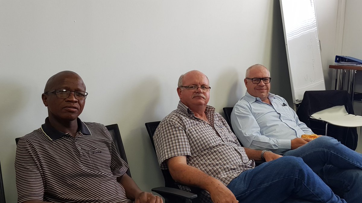 SandileMalinga2's tweet photo. Had a great staff engagement with our team at Bloemfontein Bram Fischer Int Airport today. Great questions; great suggestions; great love &amp; dedication to @ATNSSA . https://t.co/3A92hQhWha