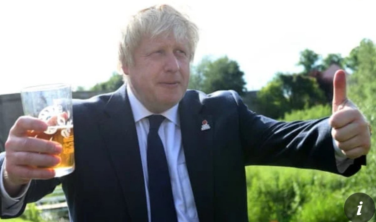 cardiffyanto's tweet photo. @Nicho001 You and Corbyn are cut from the same cloth.....both a waste of time!! #pretenders https://t.co/nR3T4TSE2x