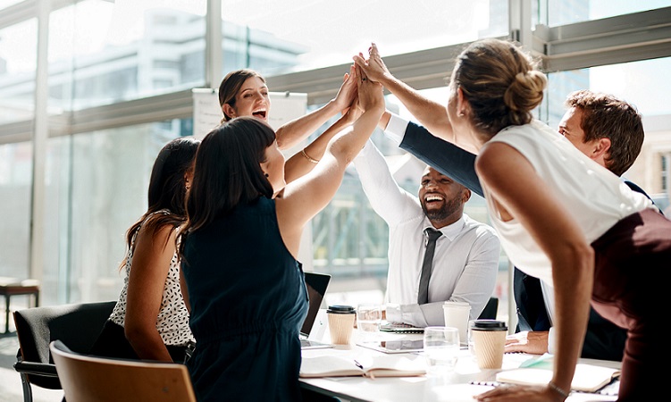 CapgeminiDE's tweet photo. Zufriedene Mitarbeiter sind das Herzstück für jedes Unternehmen. Daher freuen wir uns sehr über das tolle Feedback und den 9. Platz im @GlassdoorDE Ranking der besten Arbeitgeber 2020. Mehr erfahren https://t.co/SztPqrsCQw #glassdoorBPTW #WLB #teamgeist #LifeAtCapgemini ^sha https://t.co/8tzpFRROgI