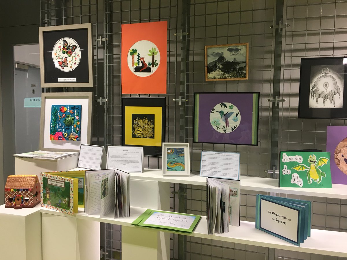 SchoolAEM's tweet photo. A season for every year - joyous celebration of visual #art, #drama & #musiced with #BEd4 #majorspecialism students #artsed #dramaed #socincmused @DCULIB @DublinCityUni @DCU_IoE https://t.co/FTJWVTtnzu