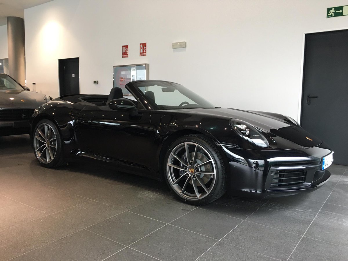 Gevicar's tweet photo. New one available @Porsche #new #992 #cabrio #black https://t.co/btTnKGX1G5